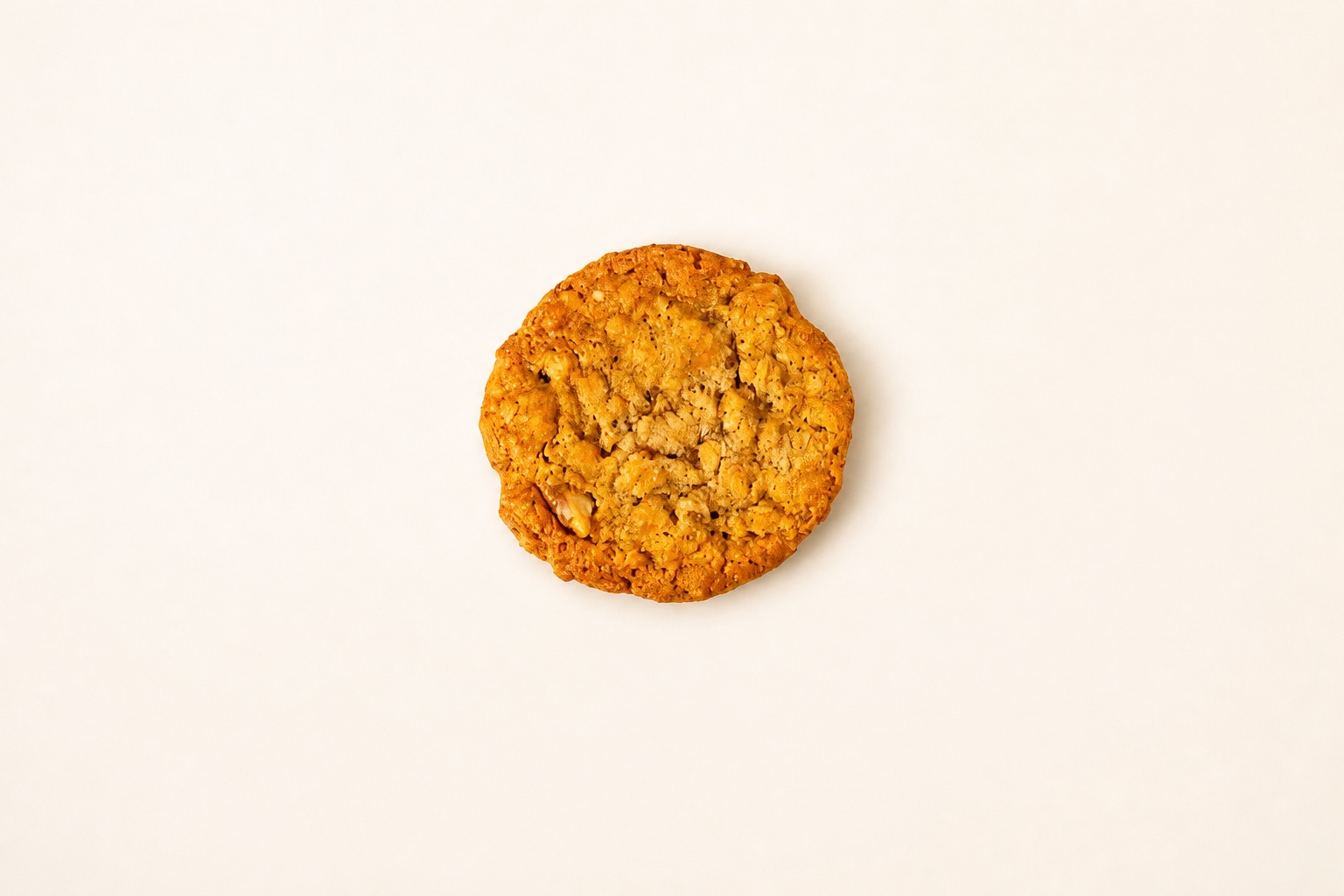 Fresh-baked Arble oatmeal walnut cookie